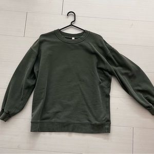 Lululemon smoked spruce Perfectly Oversized Crew